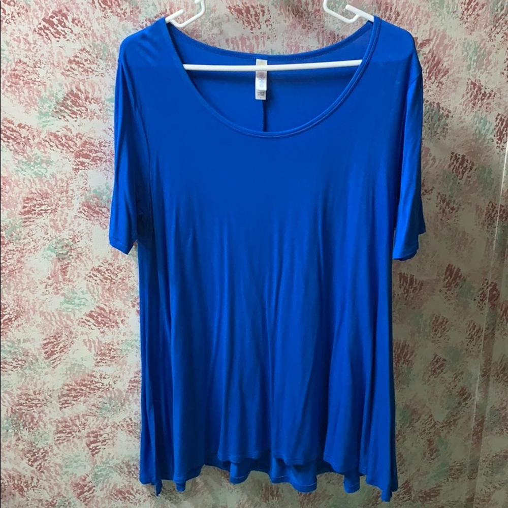 Lularoe Perfect T